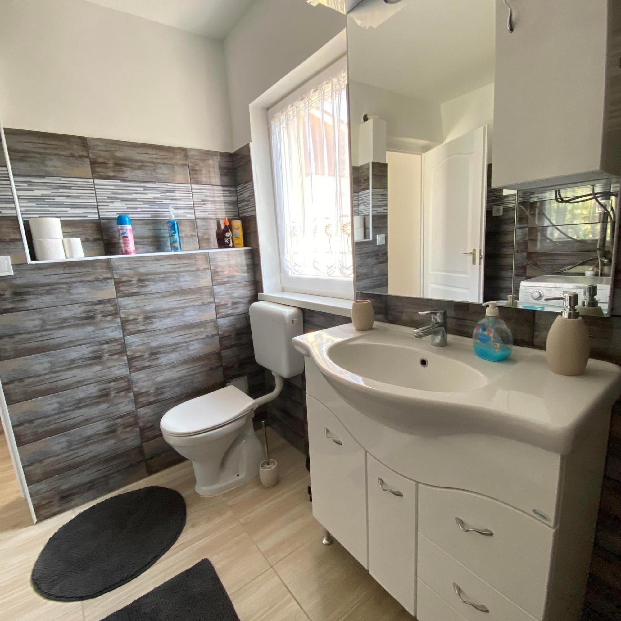 Appartement Perla Vendeghaz Igal Extérieur photo