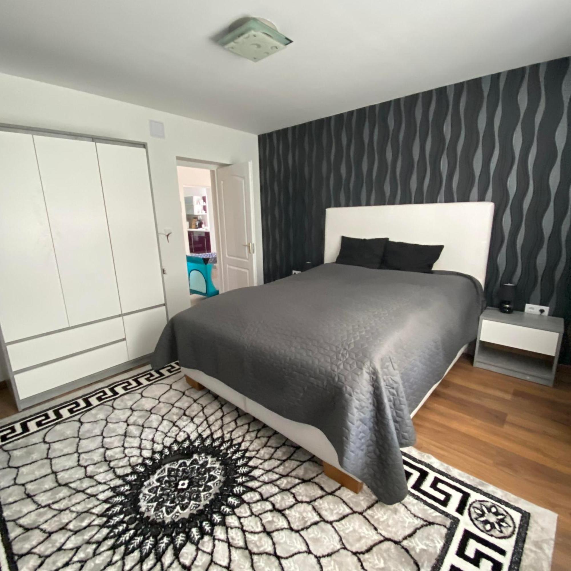 Appartement Perla Vendeghaz Igal Extérieur photo