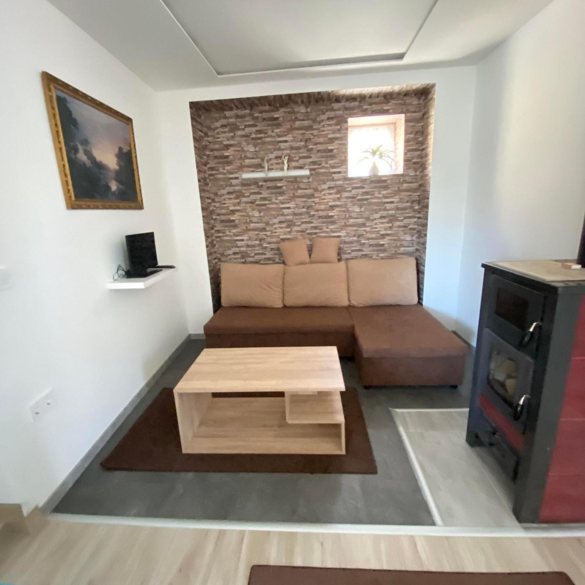 Appartement Perla Vendeghaz Igal Extérieur photo
